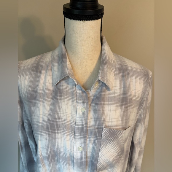 GAP Gray and White Plaid Shirt | Women's Sz L - Picture 2 of 6
